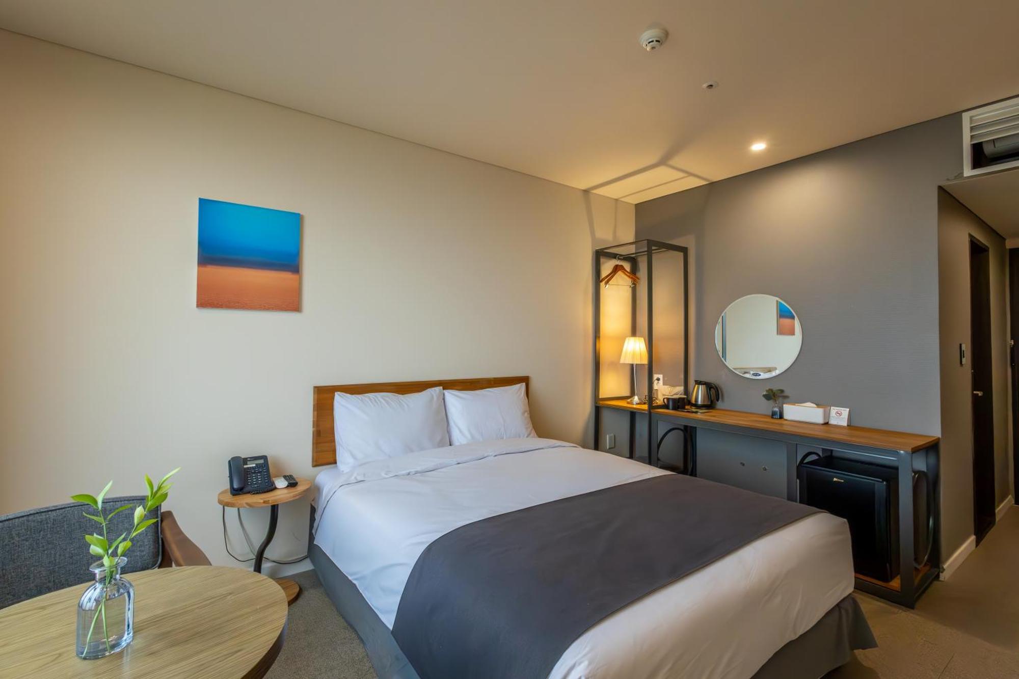 Jk Blossom Hotel Seoul Bagian luar foto