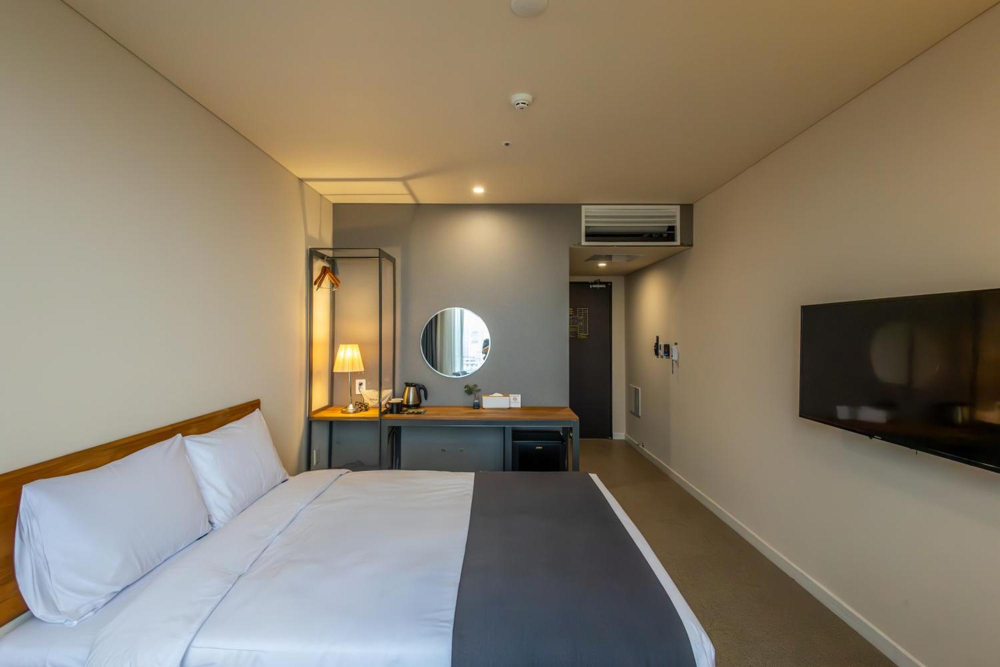 Jk Blossom Hotel Seoul Bagian luar foto