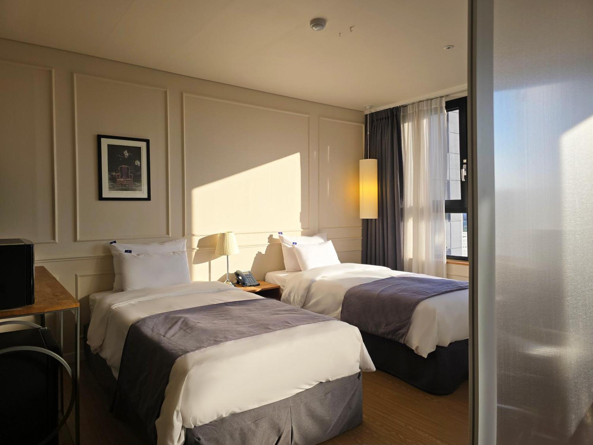 Jk Blossom Hotel Seoul Bagian luar foto